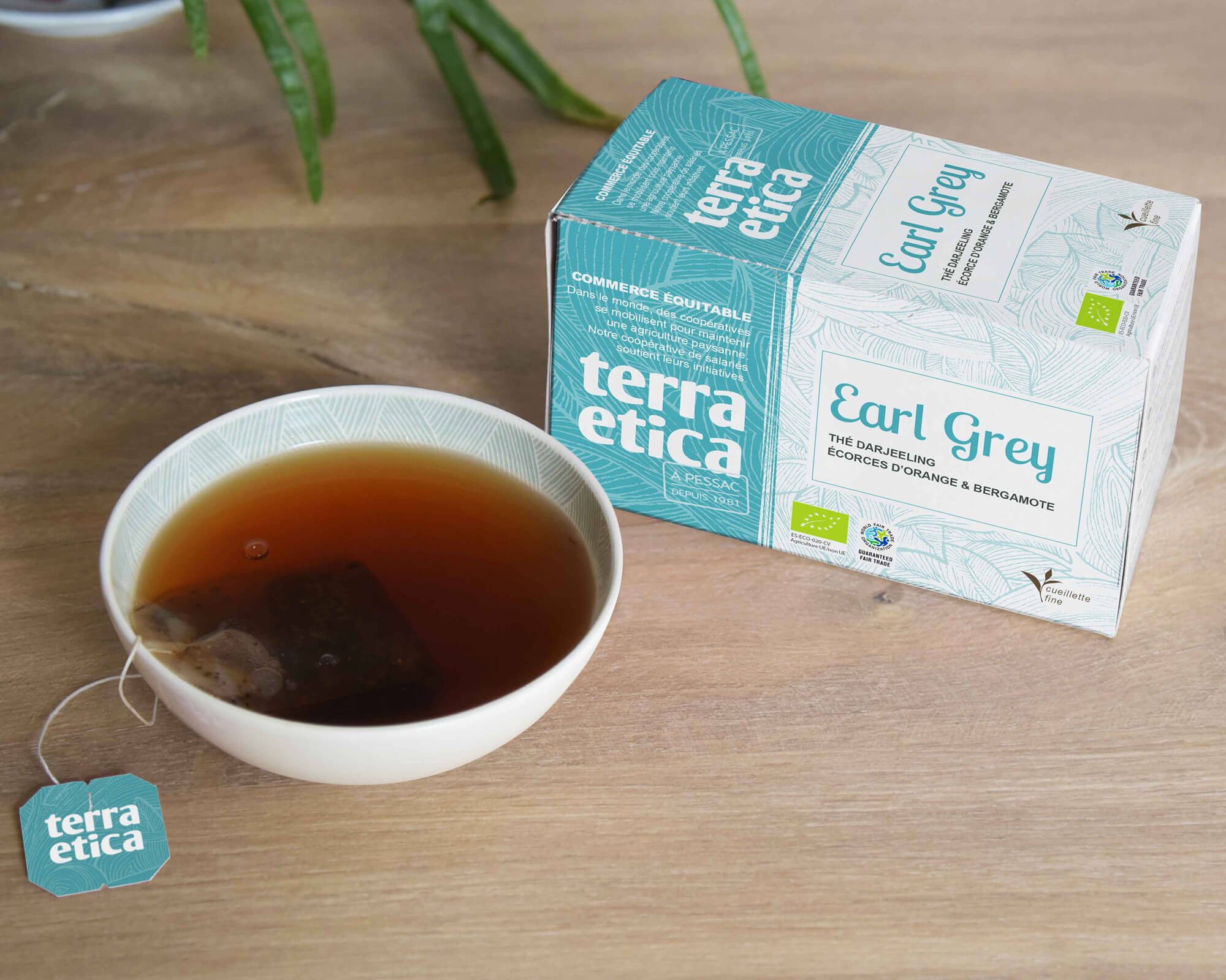 Thé Earl Grey variété Darjeeling bio et équitable I Terra Etica